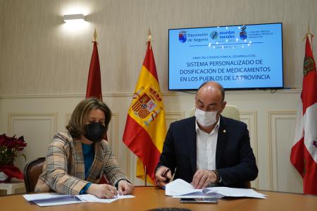Imagen La Diputación subvenciona con 60.000 euros la implantación del Sistema Personalizado de Dosificación de medicamentos en la provincia