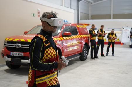 Imagen La realidad virtual plantea supuestos de actuación en emergencias concretas, como parte de la formación de mandos intermedios del...