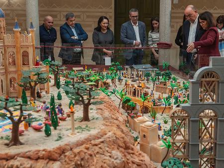 Imagen Los vestigios romanos de los yacimientos arqueológicos de la provincia se cuelan como principal novedad en un Belén de la Diputación que se acerca a las 12.000 piezas